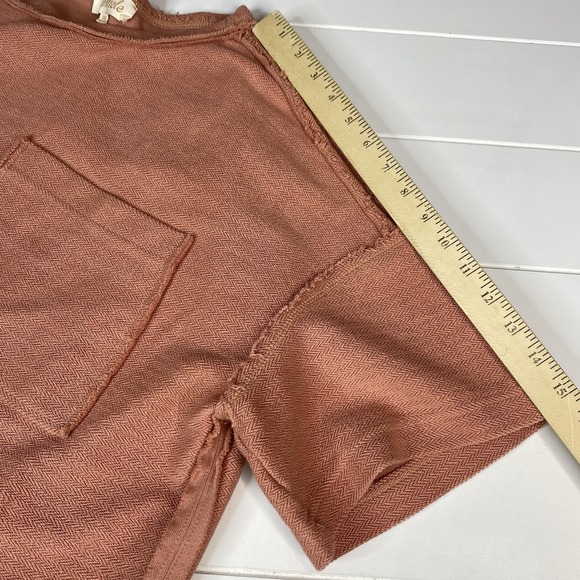 Listicle T-Shirt Top Texture Exposed Seam Knit Short‎ Sleeve Women Size M Boxy - Picture 10 of 14